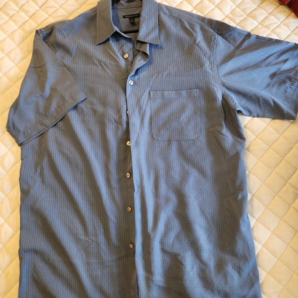 Men's XLT Van Heusen Studio Button Down Shirt